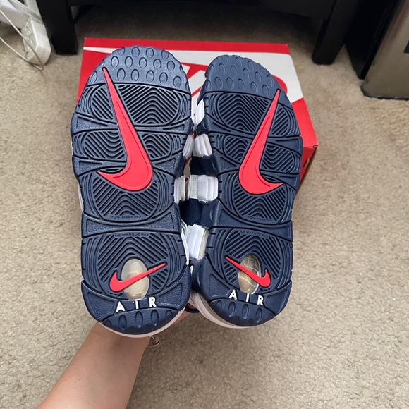 New Air More Uptempo - Picture 4 of 8